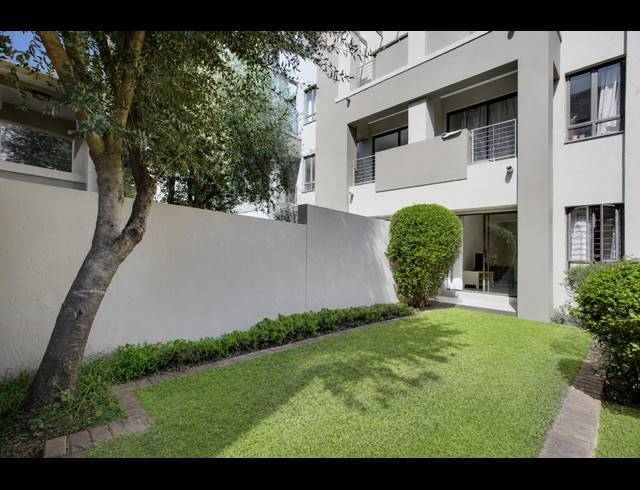 0.5 BEDROOM APARTMENT FOR SALE IN PAULSHOF
